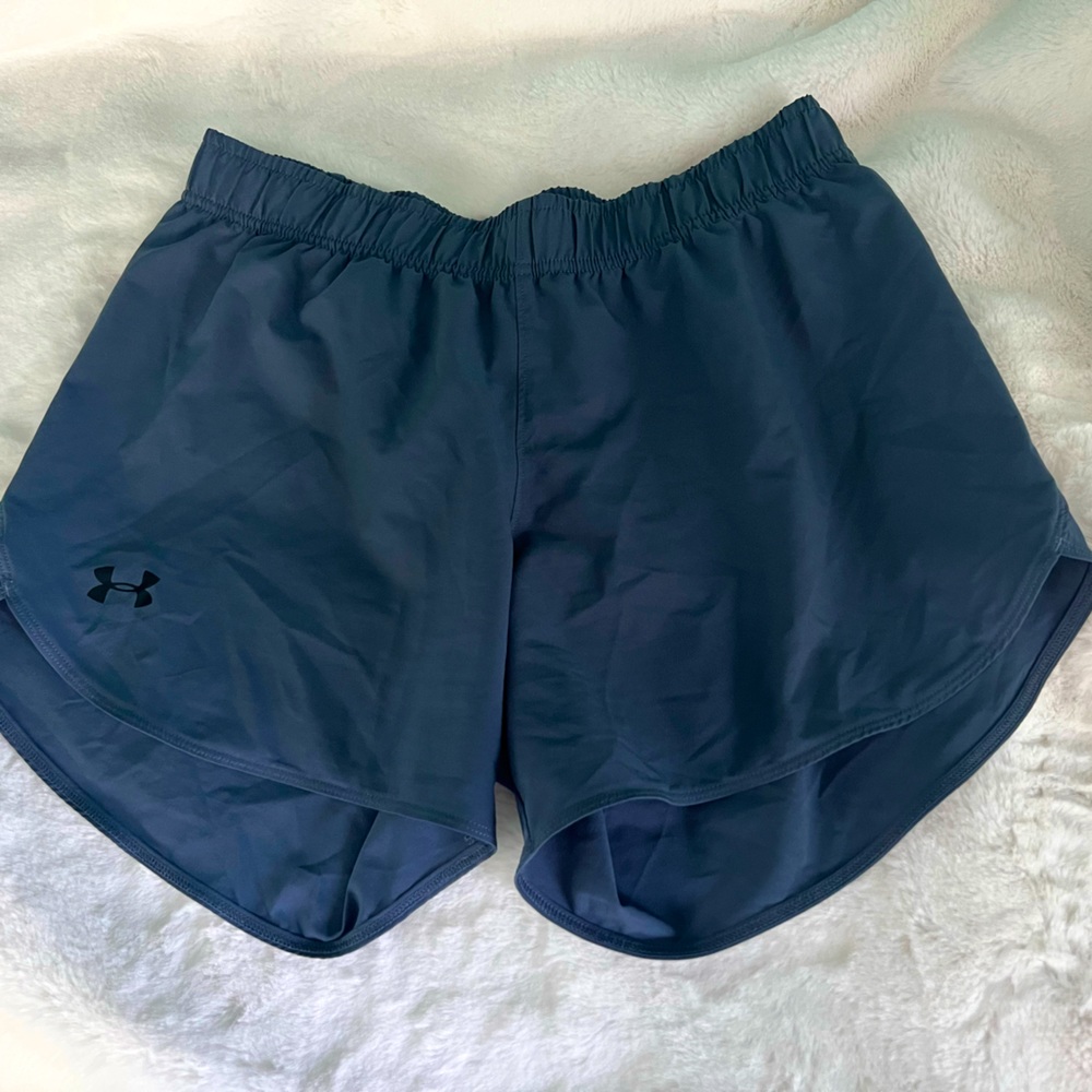 Navy Under Armour Heat Gear Loose Running Shorts